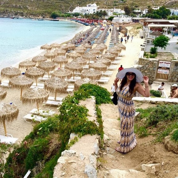 Meet your Posher! *Ships same day* Posh Ambassador - Picture 1 of 1